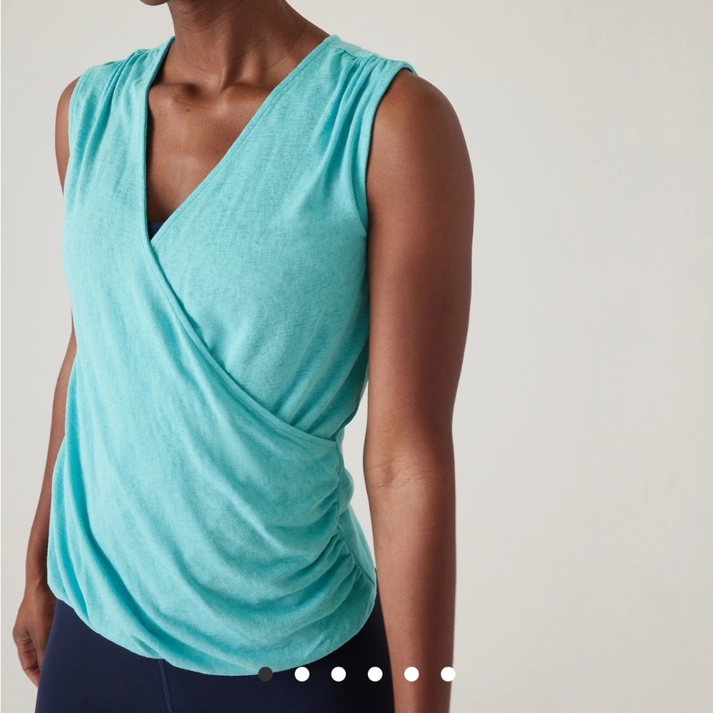 Athleta breezy wrap tank